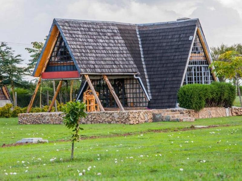 Samawati Lakeside Cottages Nyahururu Bagian luar foto